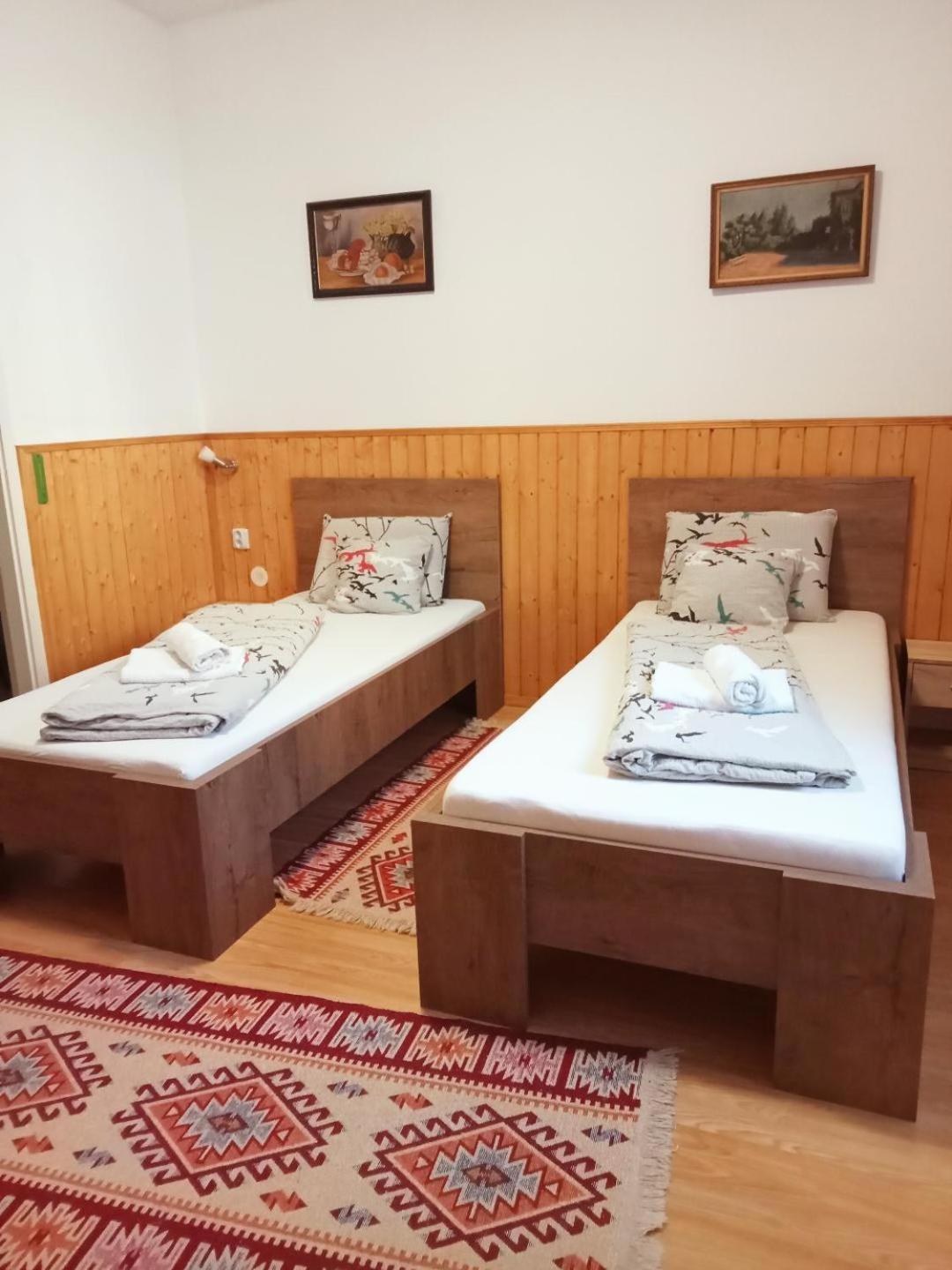 Penzión pre hostí Hargita Panzio Vecses